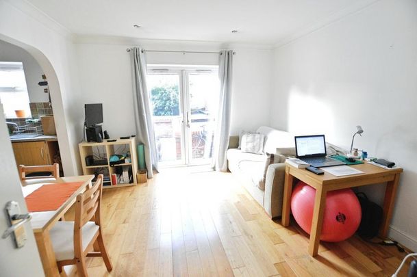 1 bedroom ground floor maisonette to rent - Photo 1