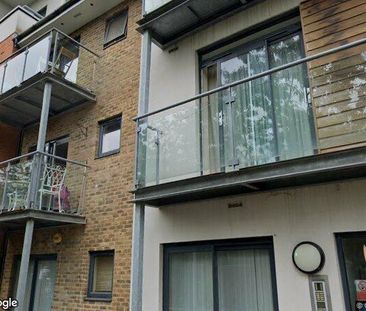 2 Bed Flat, Hither Green Lane, SE13 - Photo 4