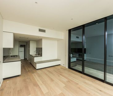 1515/9 Christie Street, South Brisbane, Qld 4101 - Photo 3