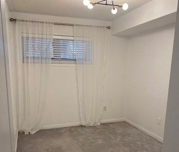 For Lease - 43 Hays Boulevard Unit# 1, Oakville, Ontario - Photo 3