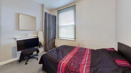 3 Bed Terraced House, Harold Terrace, LS6 - Photo 3