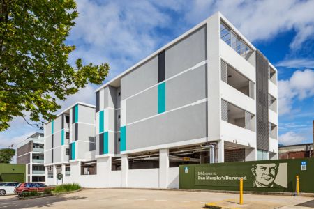 Modern two-bedroom apartment in convenient Burwood location - Photo 5