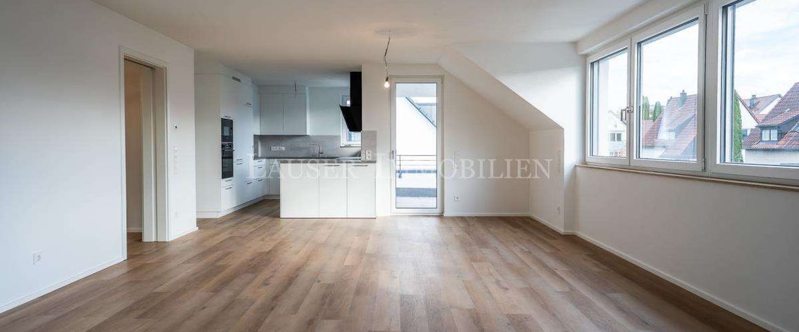 Neubau-Erstbezug einer großzügigen 3,5-Zimmer-Wohnung in S-Möhringen - Photo 1