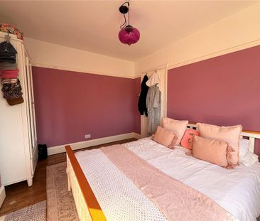 3 bedroom end of terrace house to rent - Photo 5