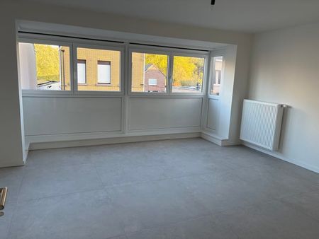 Appartement te huur - Photo 2