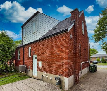 For Lease - 77 Talbot Road, Toronto, Ontario - Photo 6