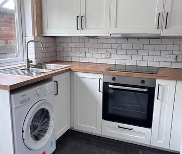 21 Downpatrick Street, Saintfield, BT24 7AY - Photo 3