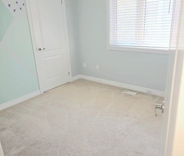 For Lease - 43 Yardley Crescent, Brampton, Ontario - Photo 6