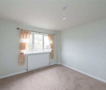 4 bedroom detached house to rent - Photo 5