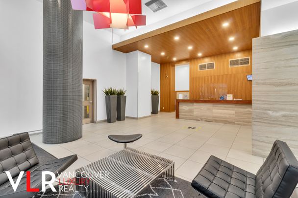Condo in Downtown Vancouver, BC - Photo 1