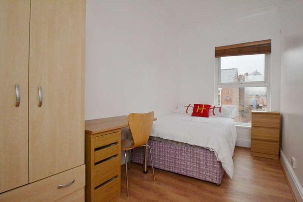 Standish Road, Fallowfield, Manchester, M14 - Photo 1