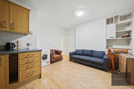3 bedroom apartment to rent - Photo 2