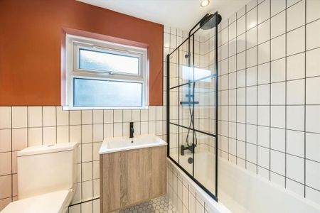 2 bedroom terraced house to rent - Photo 5