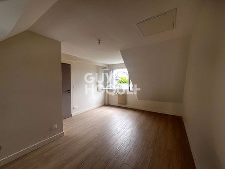Maison rénovée au coeur de Saint Donatien 116 m2 - Photo 5