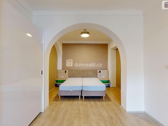 Pronájem bytu 2+kk 95 m2 - Fotografie 1