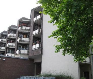 Preiswerte 1-Zimmer-Wohnung in Stadtlage (WBS 60+ erforderlich) - Photo 1