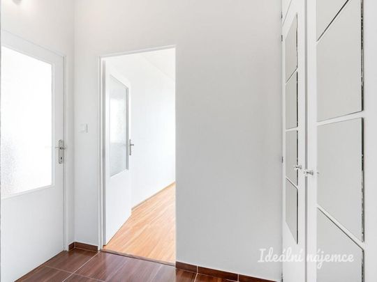 Pronájem bytu 2+kk 41 m2 - Фото 1
