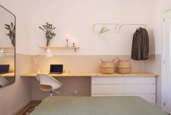 Carrer de Pons i Gallarza, Barcelona, Catalonia 08030