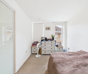 The Courtyard, High Street, Staines-Upon-Thames,TW18 - Photo 4