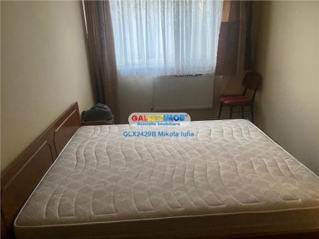 Apartament 3 camere de inchiriat Comanesti - cartier Zavoi - Fotografie 3