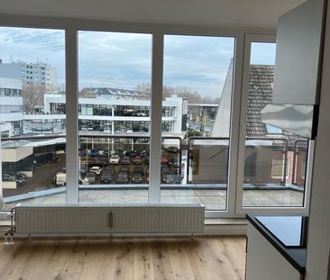 1 Zi. -Appartement mit Terasse,Duschbad und EBK im 4.OG - Photo 1