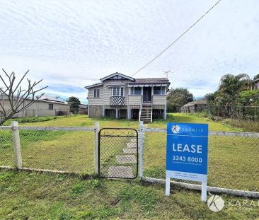 “Large Character Home in Prime Location” - Photo 2