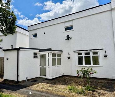 Tremgarth, Wildmill, Bridgend, CF31 - Photo 1