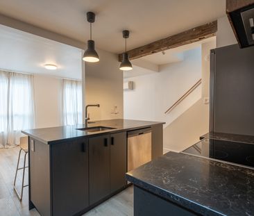 $1,799 / 3 br / 1 ba / 41 Burlington St E unit 1 - Photo 4