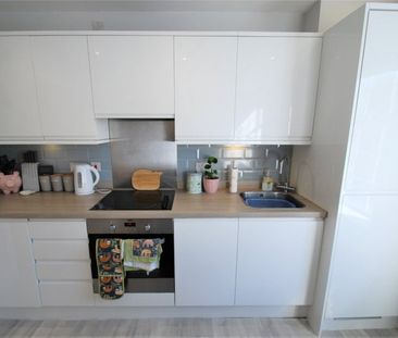 Park House, 38 Station Road, Loudwater,HP10 - Photo 4