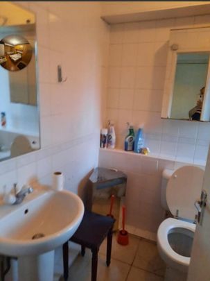 Studio Flat, Masters House, N20 - Photo 1