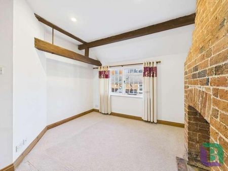 Rawlings Court, Woburn, MK17 - Photo 2