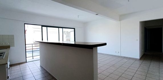 Location appartement 3 pièces, 77.00m², Cayenne - Photo 2