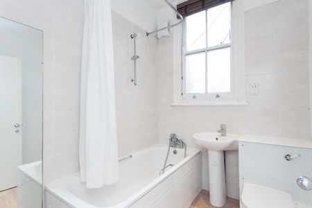 3 bedroom flat to rent - Photo 3