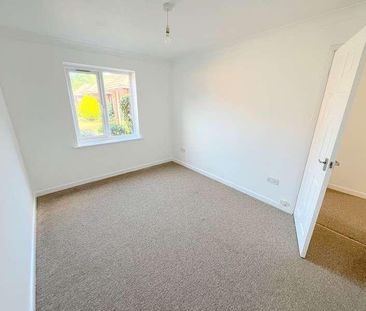 Osborne Road, New Milton, Hampshire, BH25 - Photo 5