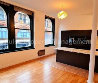 2 bedroom property to rent in Manchester - Photo 2