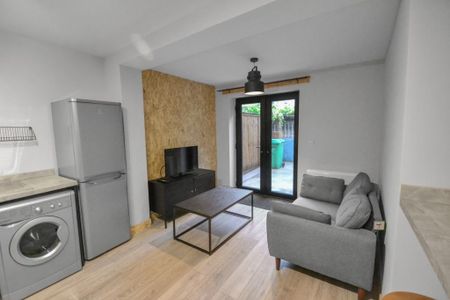 1 bedroom flat to rent - Photo 4