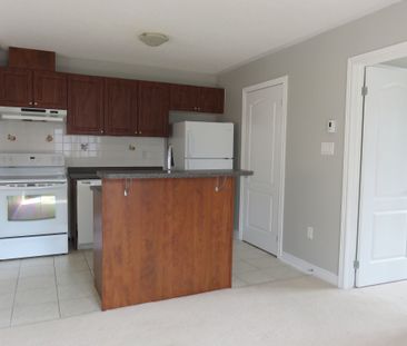 For Lease - 617 Country Glen Road Unit# Coach House, Markham, Ontario - Photo 4