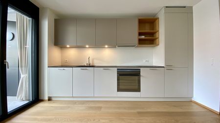 Lichtdurchflutete Wohnung an zentraler Stadtlage - Foto 3