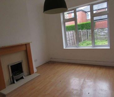 Kings Road, Firswood, Manchester, M16 - Photo 2