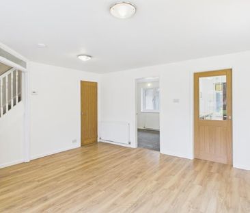 Sycamore Close, Gloucester - Photo 3