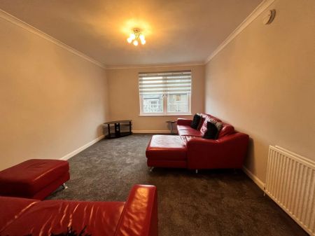 71 Strawberry Bank Parade, Aberdeen, AB11 6UT - Photo 2