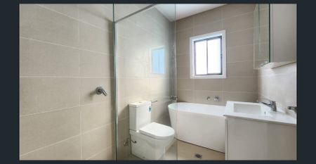 NEAR NEW FIVE BEDROOMS DUPLEX IN THE HEART OF SMITHFIELD - Photo 4