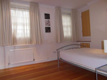 2 bedroom Flat To Let - Photo 3