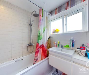 3 bedroom semi-detached house to rent - Photo 6