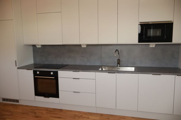 Diagonalgatan 7 - Photo 1