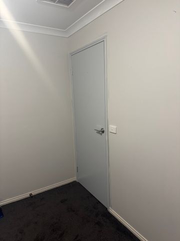 Strathfieldsaye - Photo 3