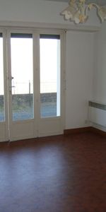 Location Appartement 2 pièces 52m² - Photo 3