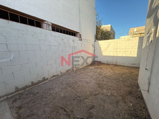 CASA EN RENTA EN SOLEIL RESIDENCIAL - Foto 1