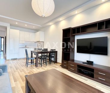 Warszawa, Wilanów, al. Aleja Rzeczypospolitej - Zdjęcie 1