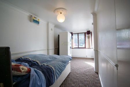 5 bedroom terraced house to rent - Photo 3